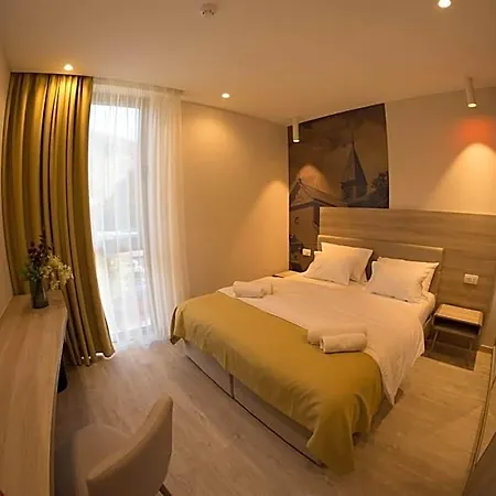 Verso Hotel