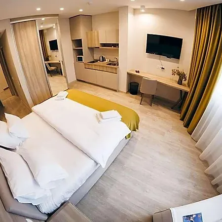 Verso 4* Mostar
