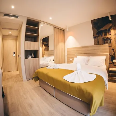 Verso Ξενοδοχείο